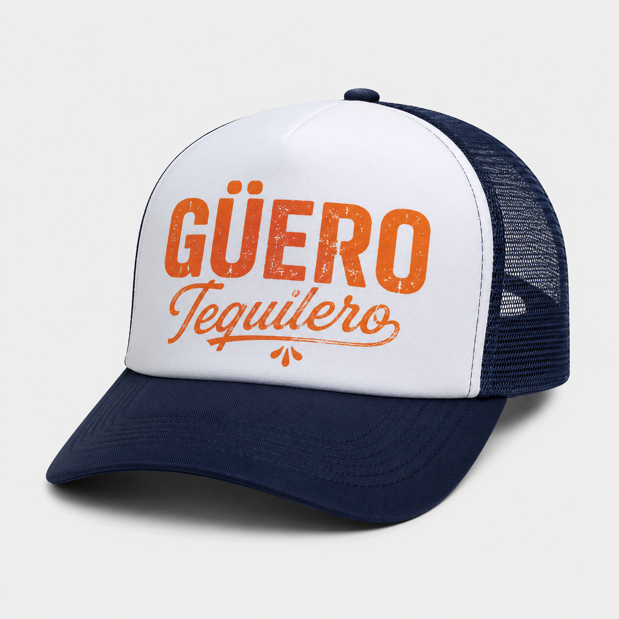 Gorra bicolor con apodo bordado